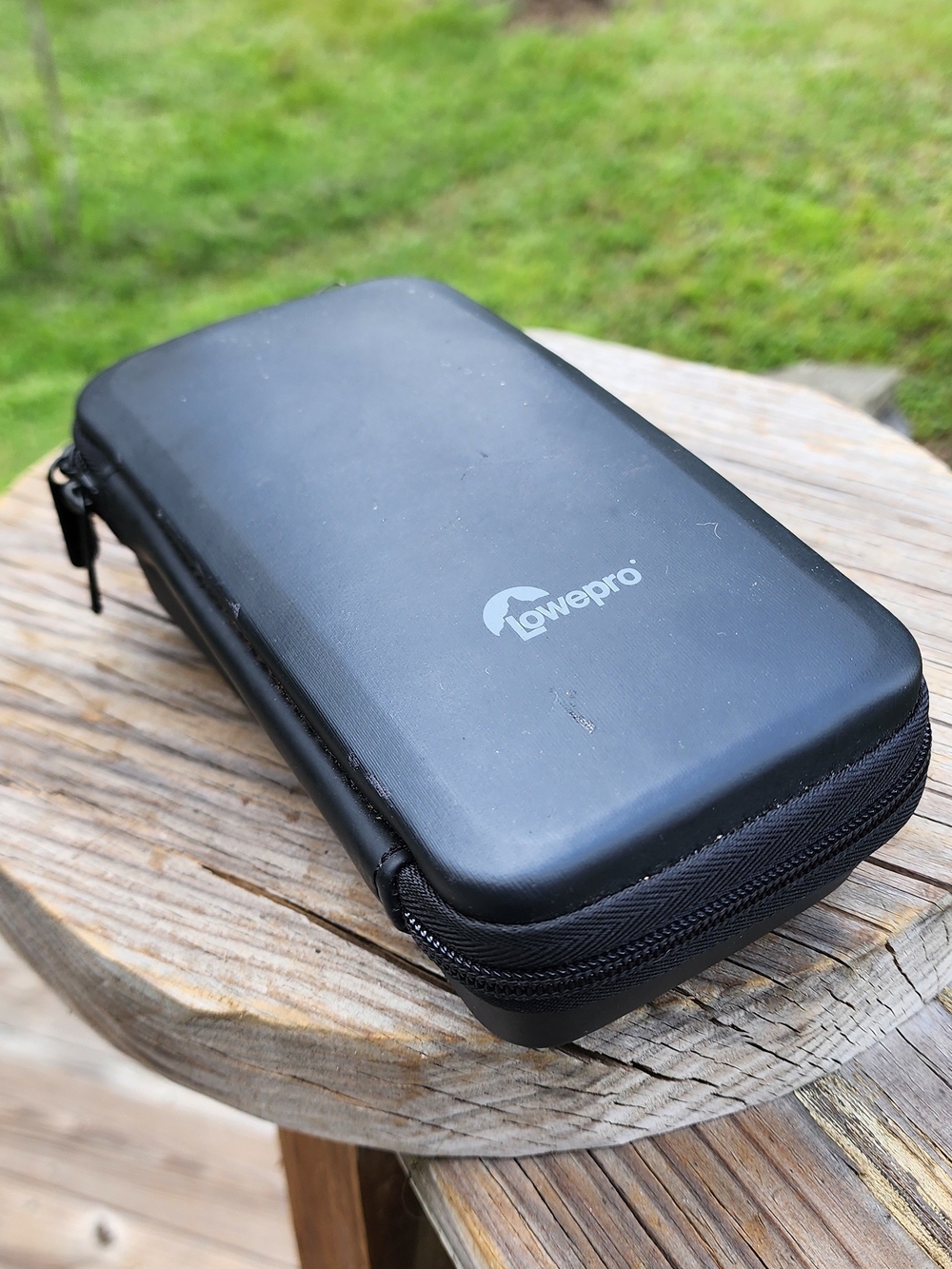 Garmin GPS With Accessory - Picture 11 of 12